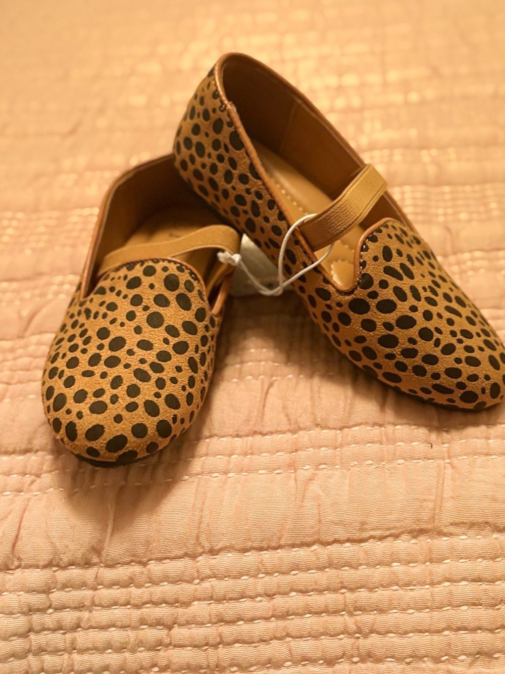Mudd Girls Tan and Black Leopard Moccasin Flats with Elastic Strap